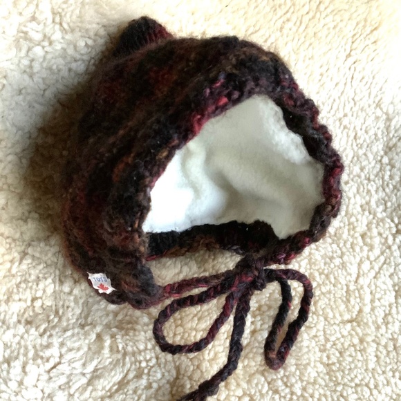 Knitted Pixie Bonnet for 3-6 months, Fleece Lined - Picture 1 of 4